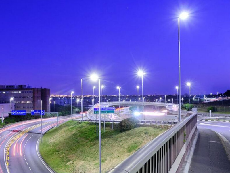 LED -gatuljus: grönt ljus för framtida städer
